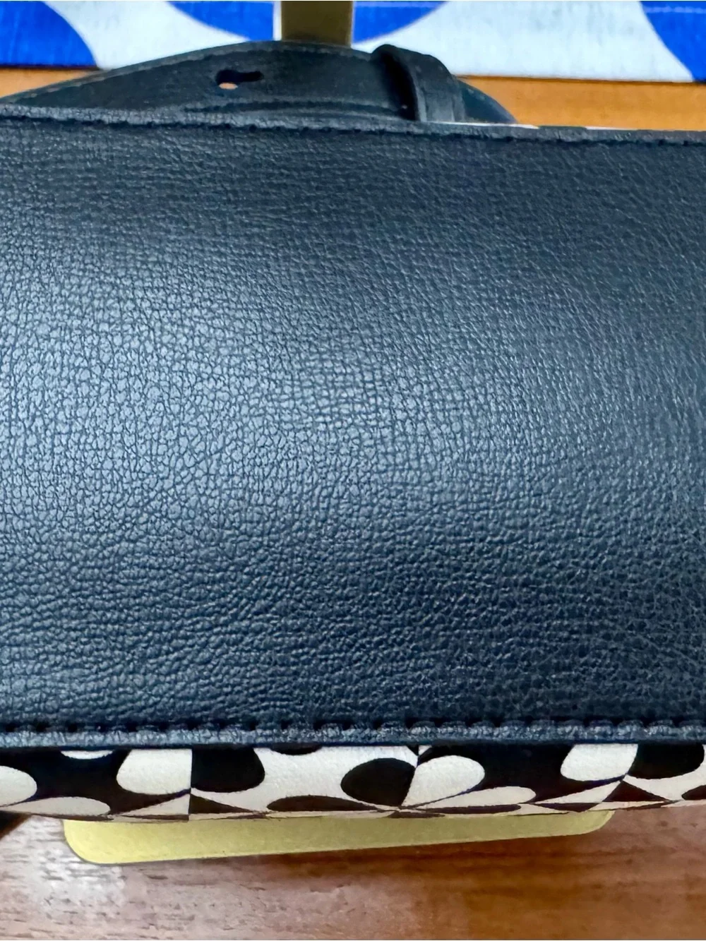 kate spade Black & Cream Geo Floral Crossbody